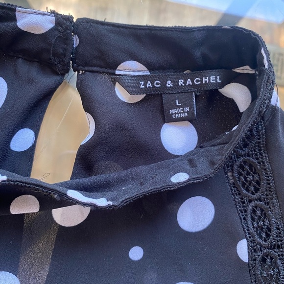 Zac & Racheal polkadotted blouse SZ LRG - Picture 5 of 6
